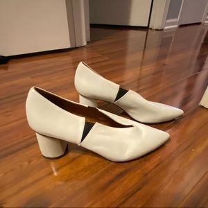 Chie Mihara Cream block heels